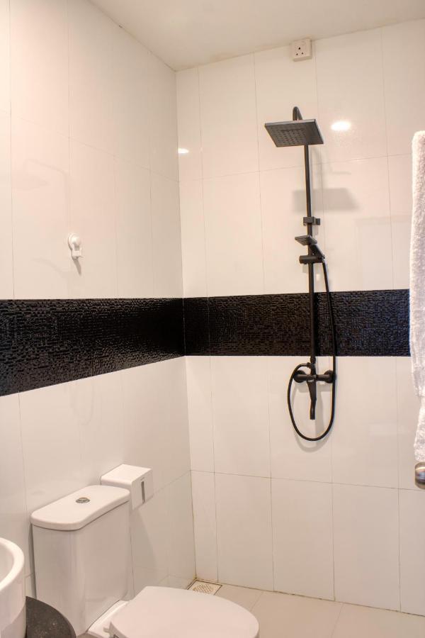 Green Leaf Guest House - Omadhoo Екстер'єр фото